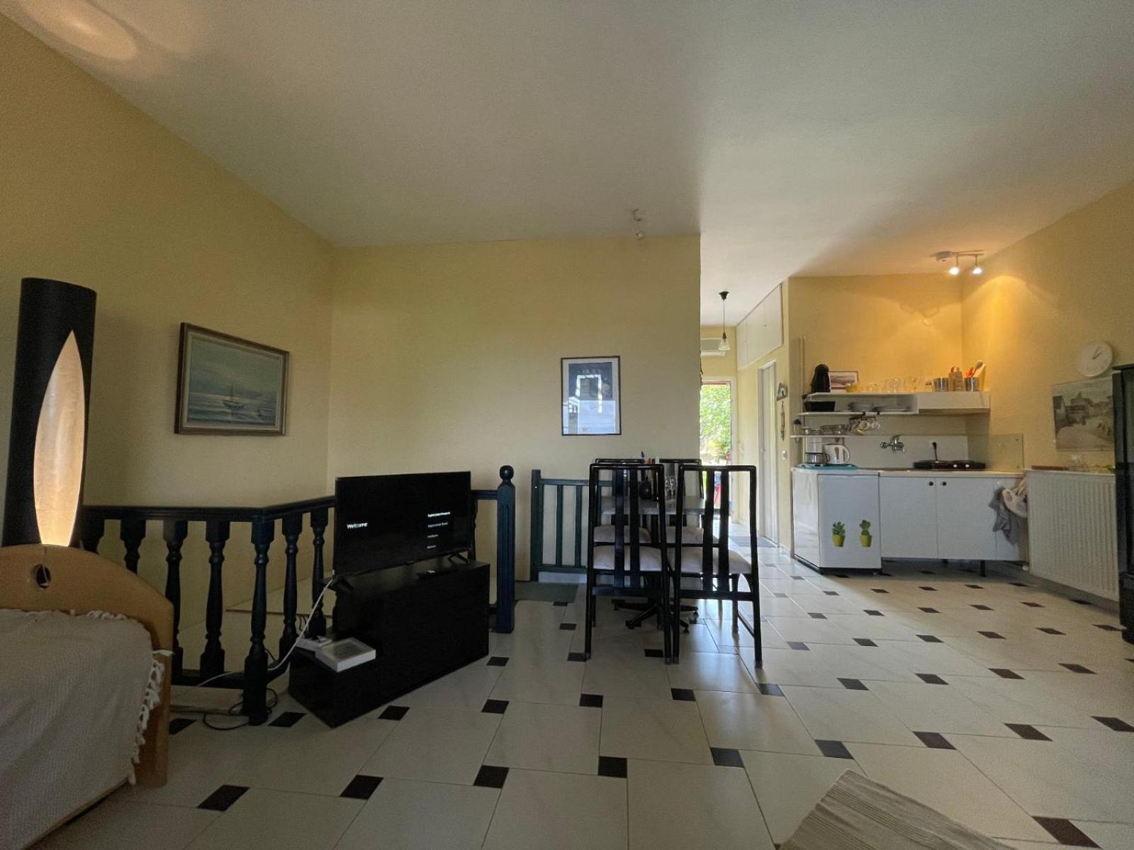 Apartment Potidaia House *